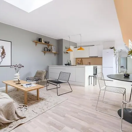 Loft In The Middle Of Center -2 Bedrooms